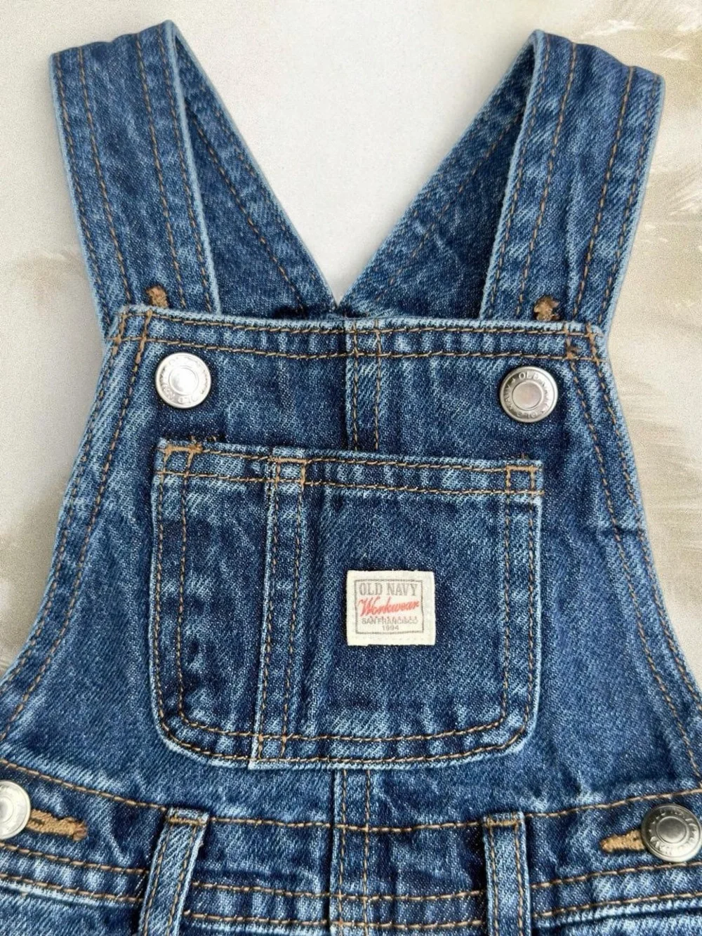 Old Navy Denim Overalls (Kid’s)